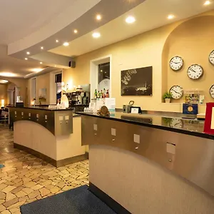 https://hotel-la-terrazza-vicenza.hotelinveneto.com